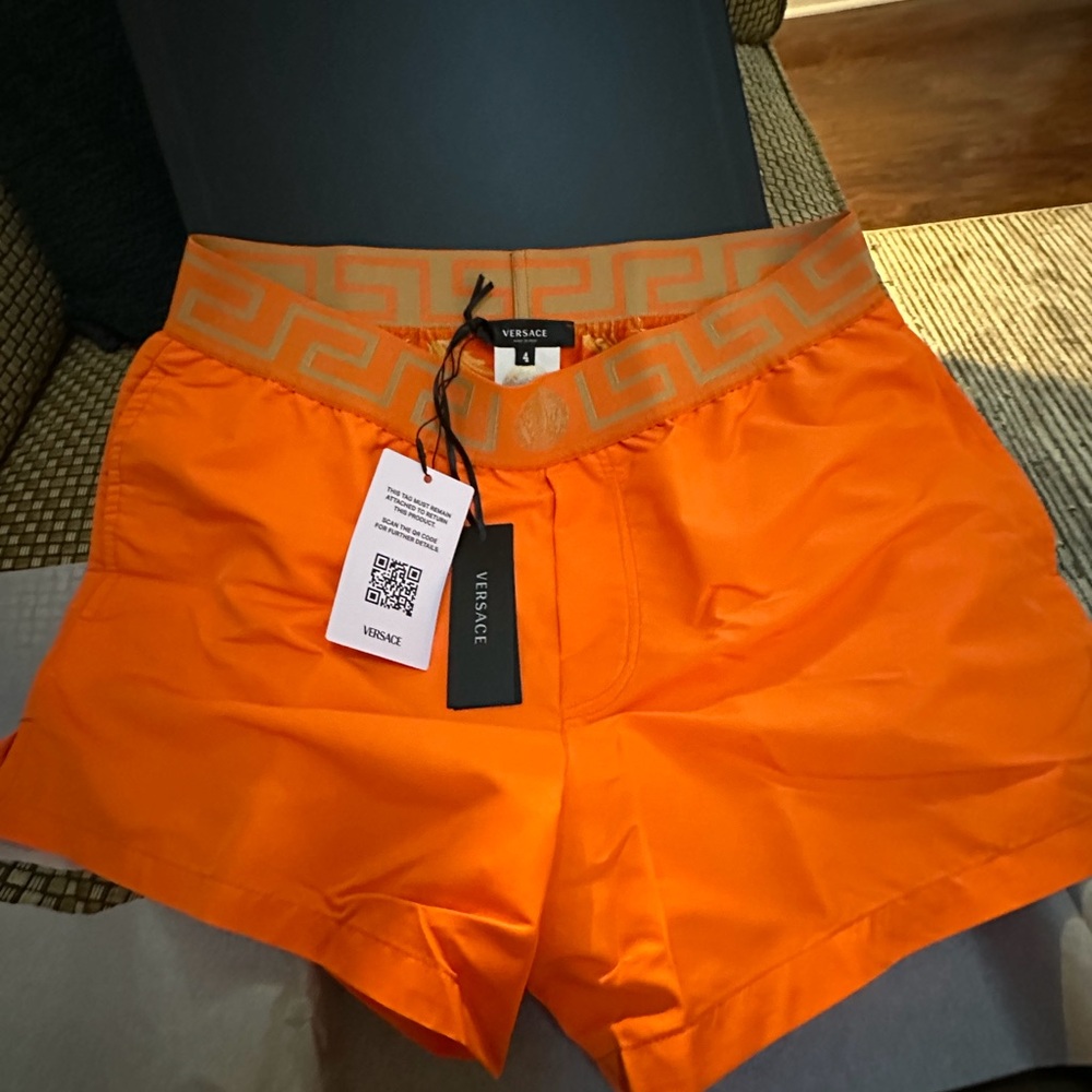 Versace Men's Orange Swim Shorts! Size 4 or Medium.